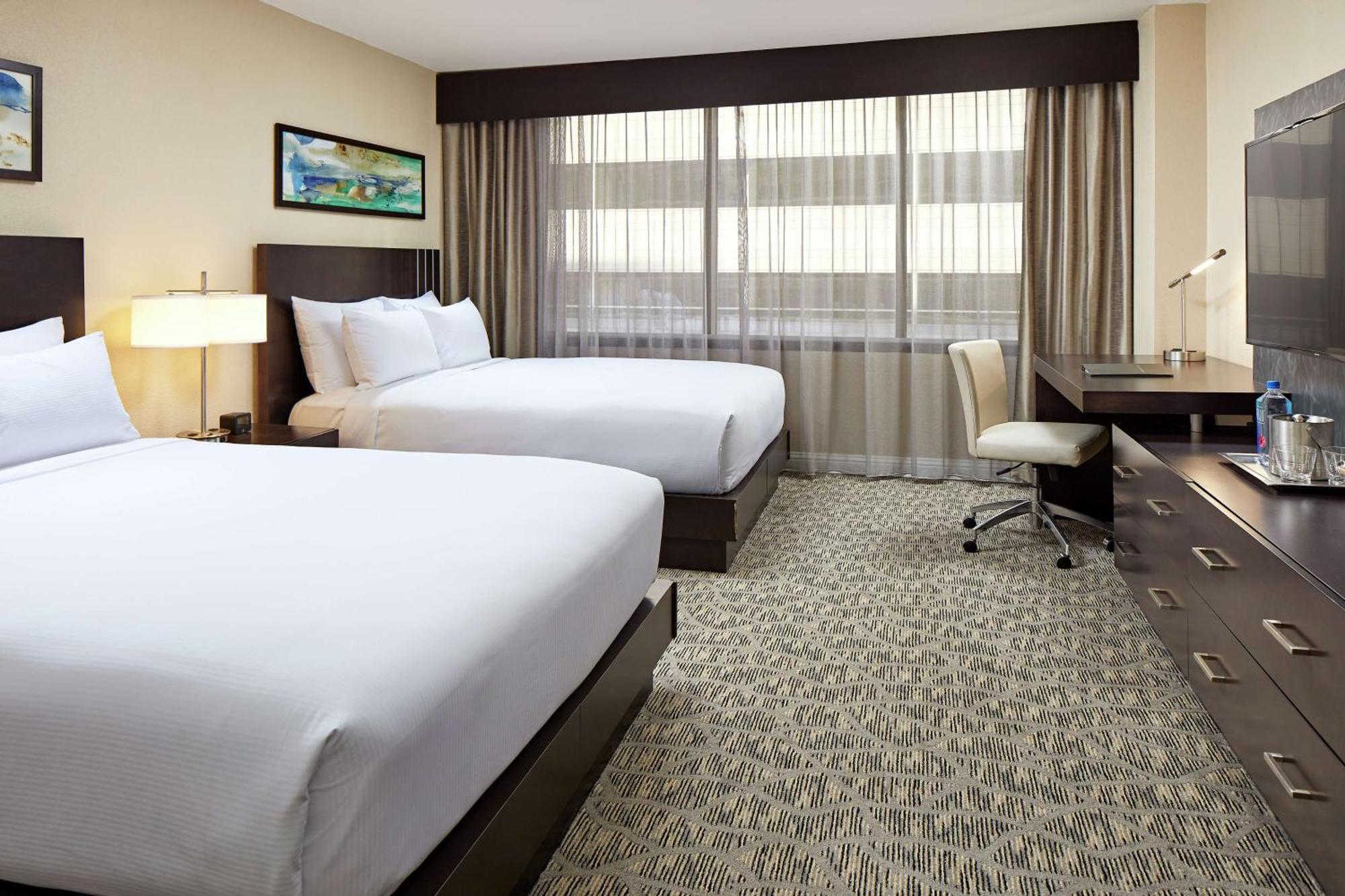 Hotel Hilton Plaza/medical Center 4*